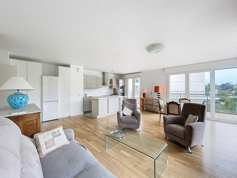 Appartement - 91 m² - 4 pièces