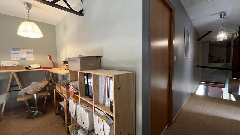 Maison - 250 m² - 7 pièces