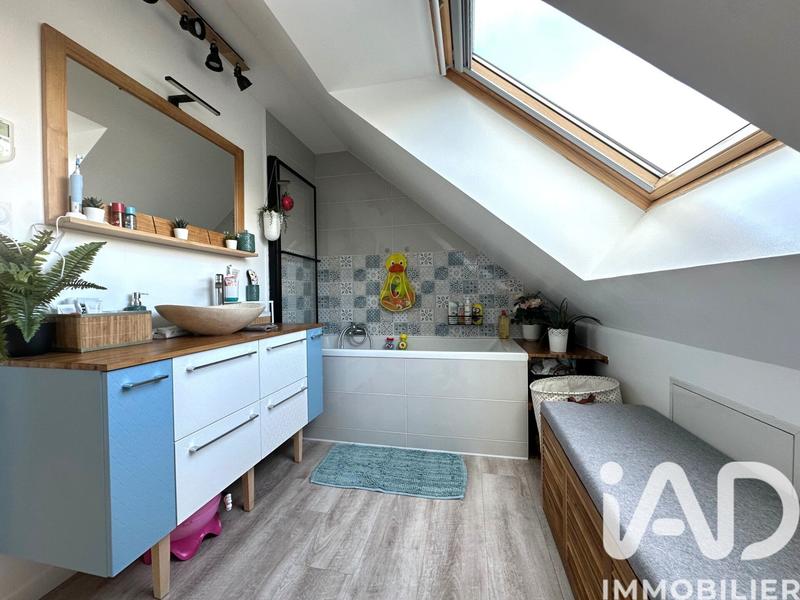 Maison - 127 m² - 5 pièces