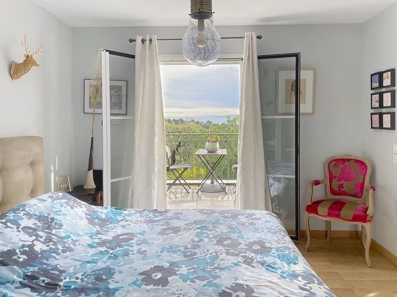 Appartement - 92 m² - 4 pièces