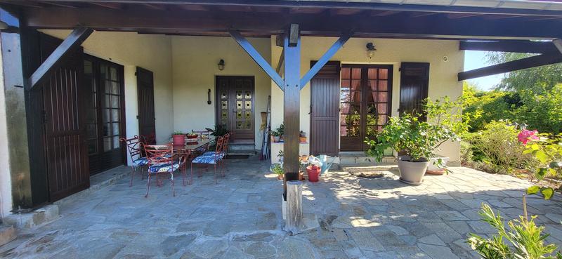 Villa - 226 m² - 6 pièces