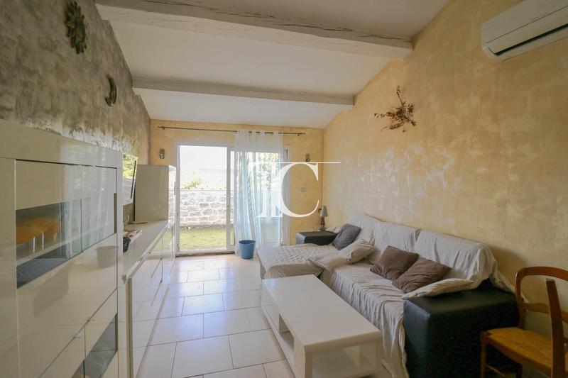 Mas - 195 m² - 5 pièces