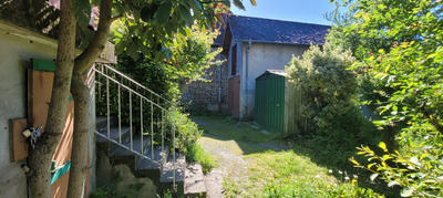 Maison - 200 m² - 8 pièces