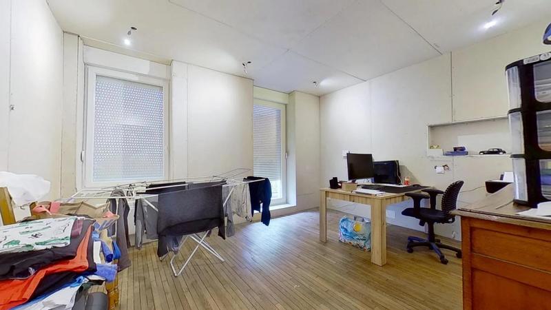 Maison - 180 m² - 8 pièces