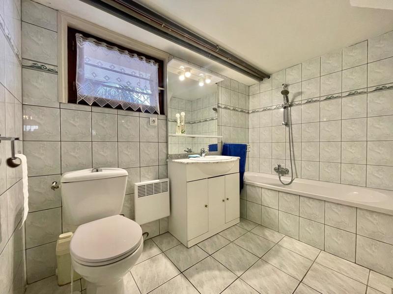 Maison - 140 m² - 9 pièces