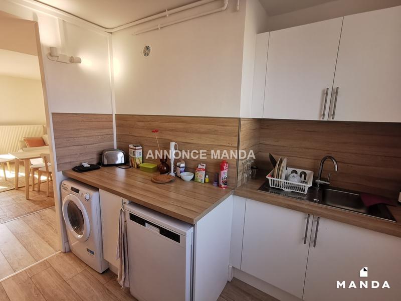 Chambre - 10 m² - 4 pièces