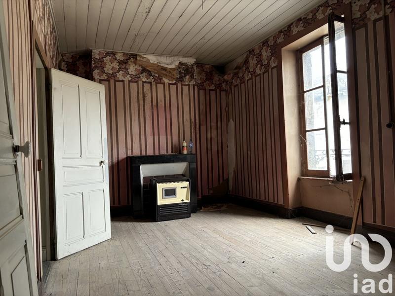 Maison de village - 303 m² - 6 pièces