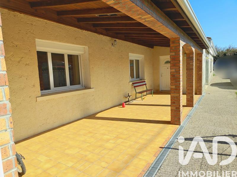 Maison - 180 m² - 8 pièces