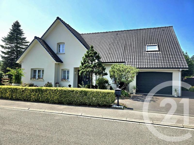 Villa - 208 m² - 6 pièces