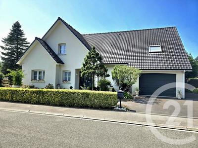 Villa - 208 m² - 6 pièces