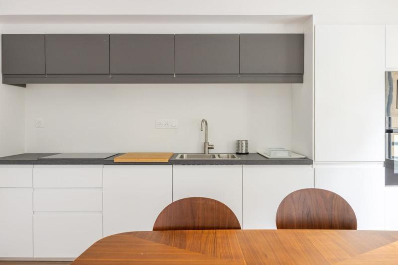 Appartement - 94 m² - 5 pièces