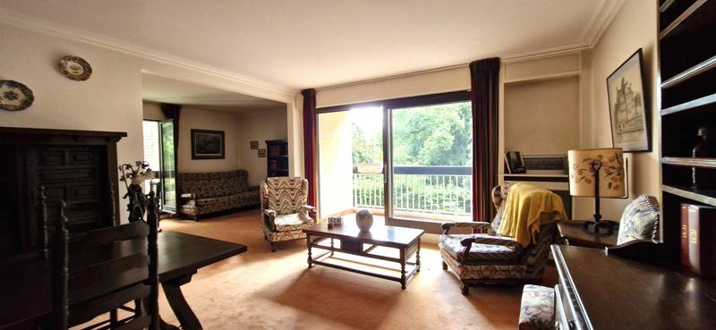 Appartement - 92 m² - 4 pièces