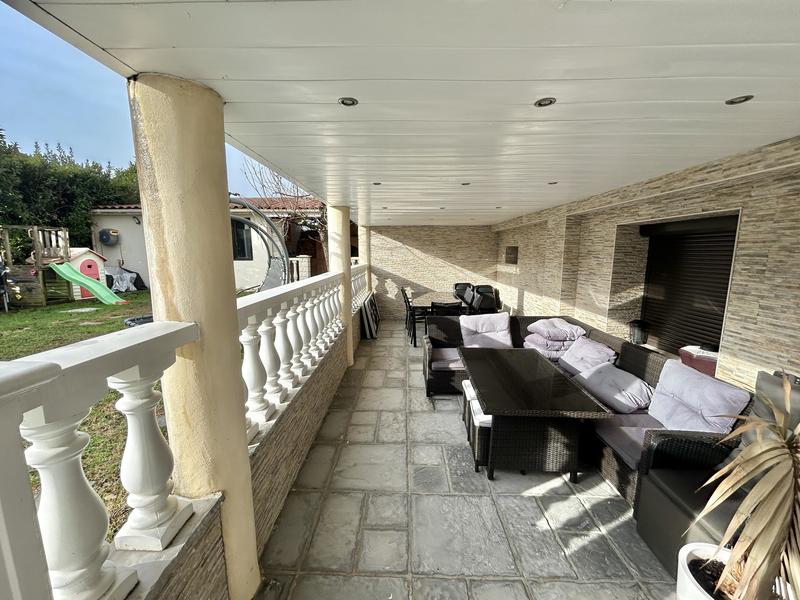 Maison - 182 m² - 7 pièces