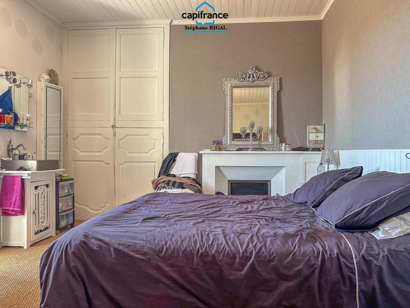 Propriété - 190 m² - 8 pièces