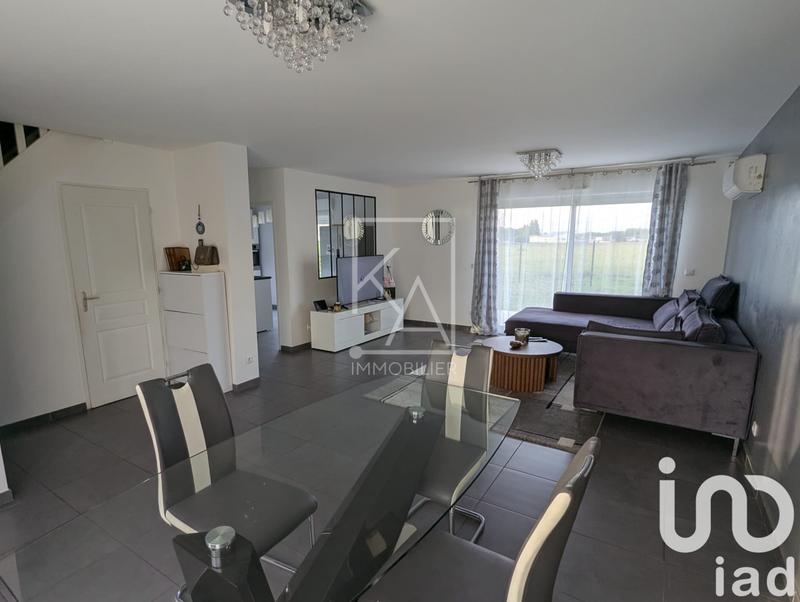 Maison - 122 m² - 4 pièces