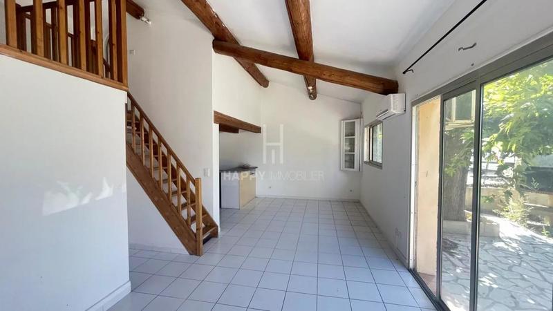 Maison - 185 m² - 8 pièces