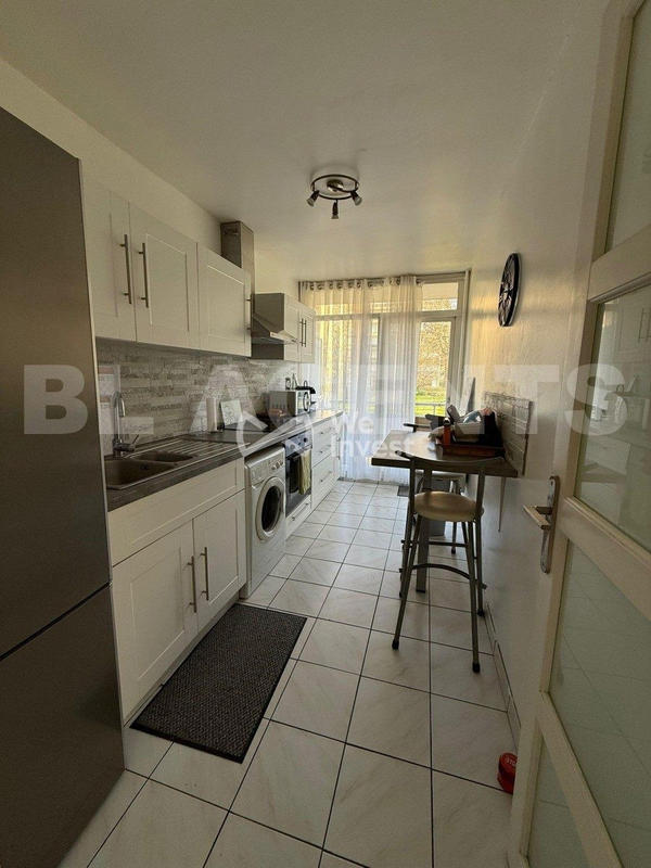 Appartement - 77 m² - 3 pièces