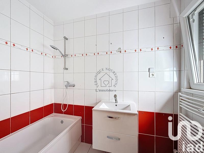 Appartement - 84 m² - 4 pièces