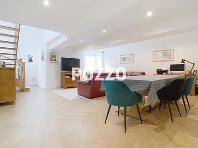 Maison - 147 m² - 5 pièces