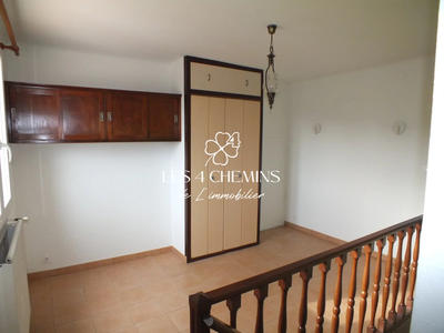 Villa - 100 m² - 4 pièces