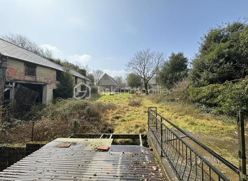 Maison en pierre - 1 130 m² - 5 pièces