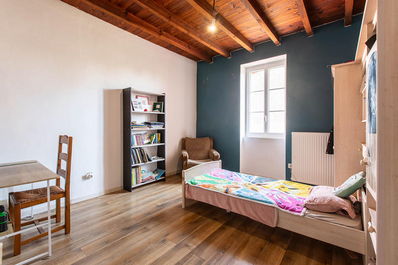 Maison - 216 m² - 8 pièces