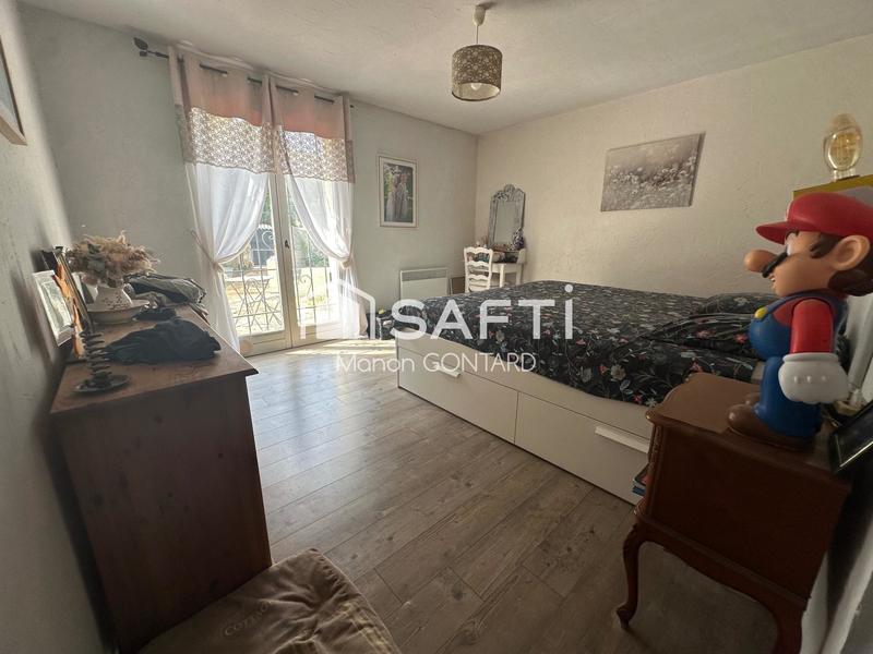 Maison - 140 m² - 6 pièces