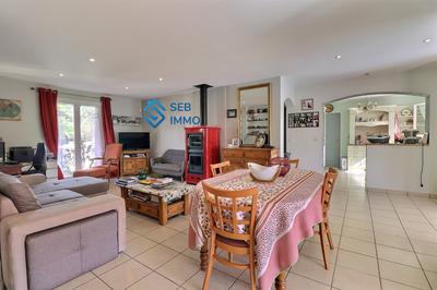 Maison - 125 m² - 5 pièces