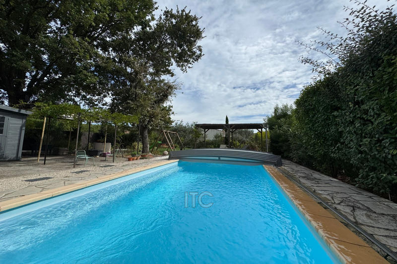 Villa - 152 m² - 6 pièces