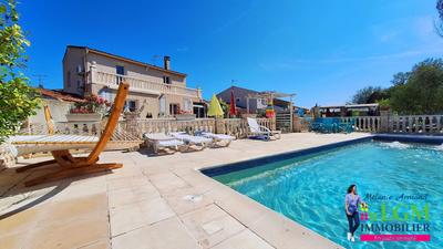 Villa - 169 m² - 5 pièces