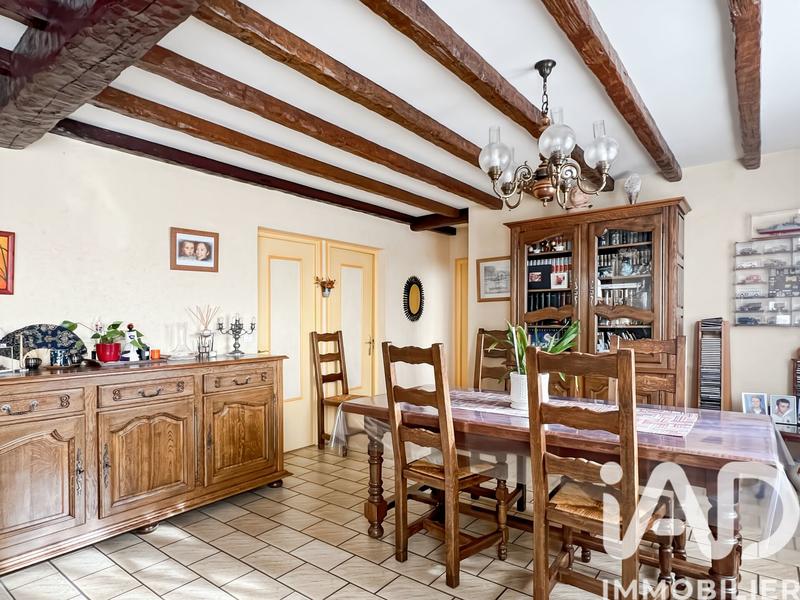 Maison - 136 m² - 7 pièces