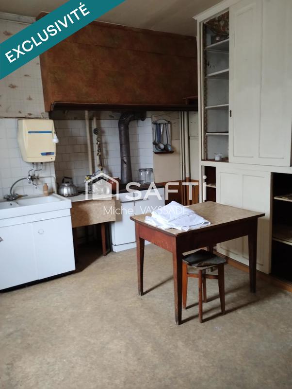 Maison - 180 m² - 10 pièces