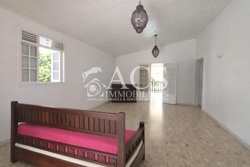 Maison - 123 m² - 4 pièces