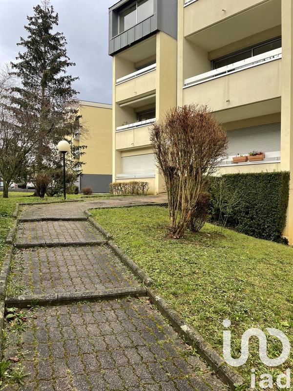 Appartement - 80 m² - 3 pièces