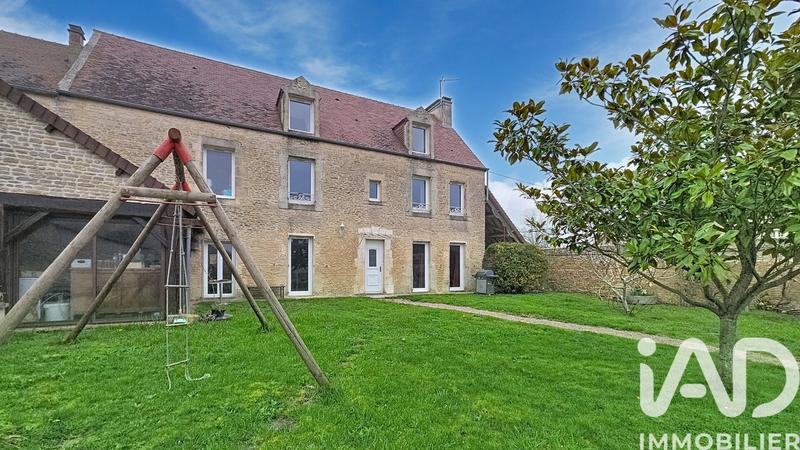 Maison - 182 m² - 6 pièces