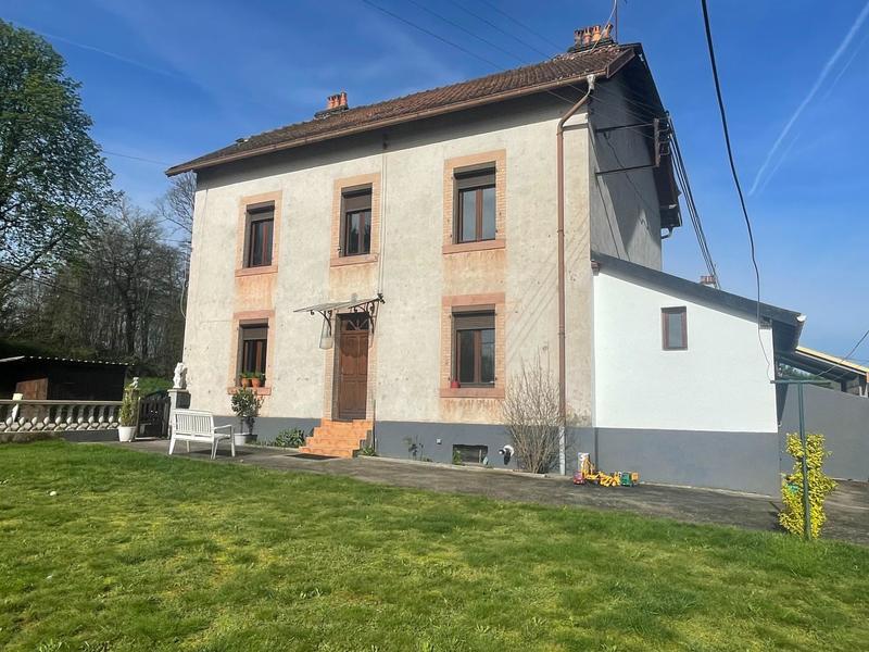 Maison - 89 m² - 5 pièces