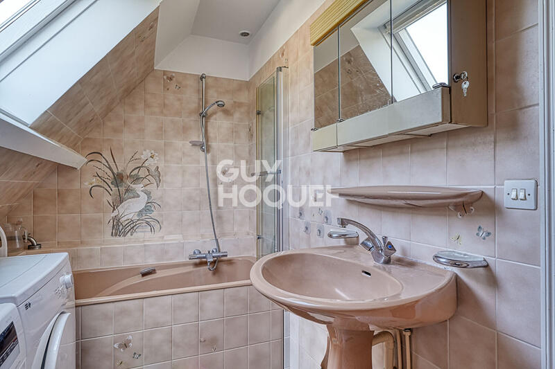 Maison - 162 m² - 7 pièces