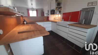Maison - 300 m² - 9 pièces