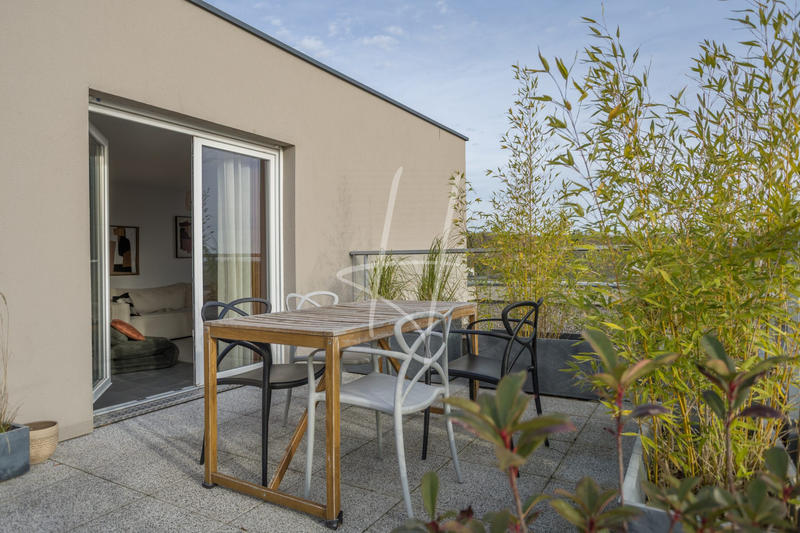 Appartement - 84 m² - 5 pièces