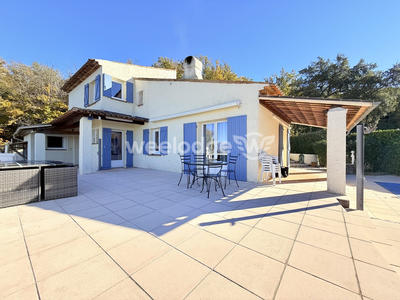 Maison - 168 m² - 7 pièces