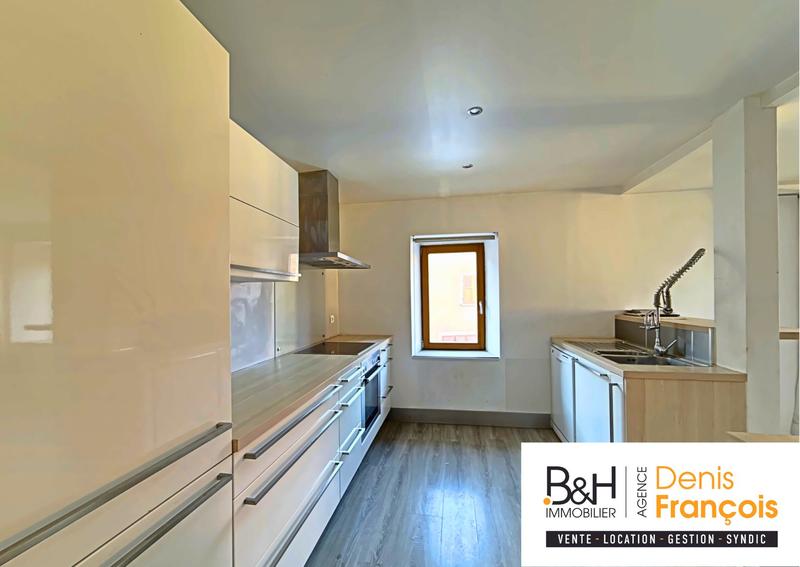 Maison ancienne - 120 m² - 4 pièces