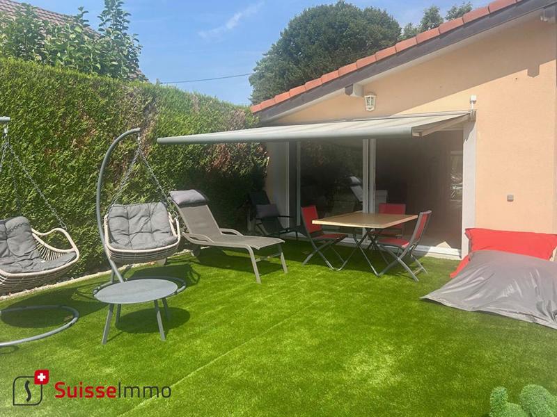 Maison - 295 m² - 10 pièces