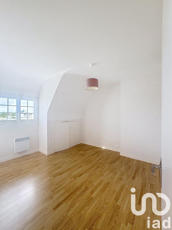 Maison - 139 m² - 8 pièces