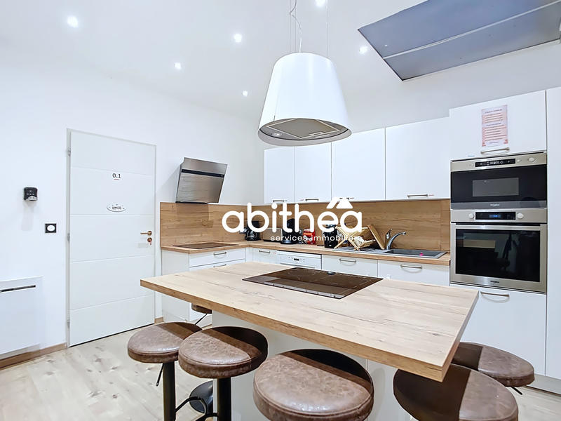 Maison - 155 m² - 8 pièces