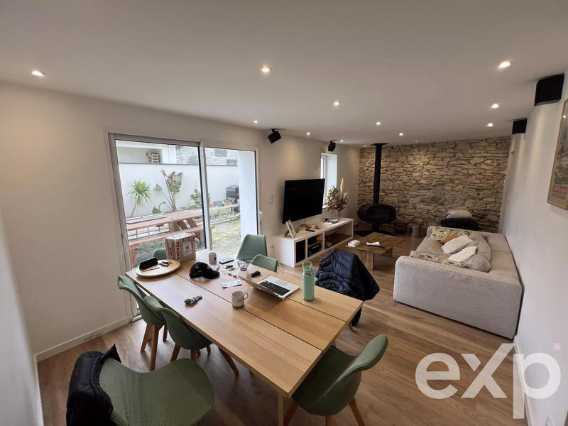 Appartement - 96 m² - 4 pièces