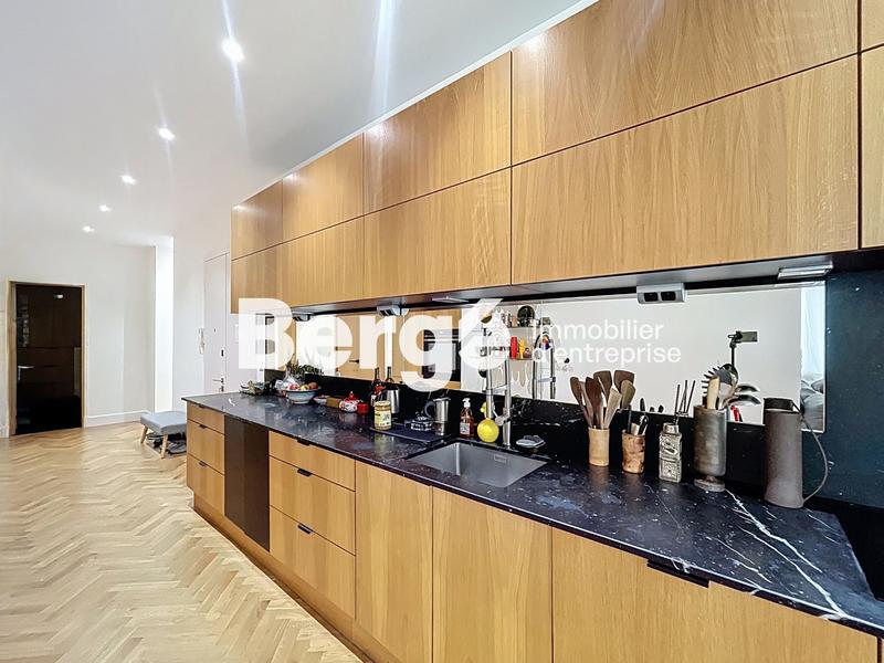 Bureau - 130 m² - 4 pièces