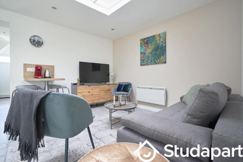 Chambre - 15 m² - 1 pièce