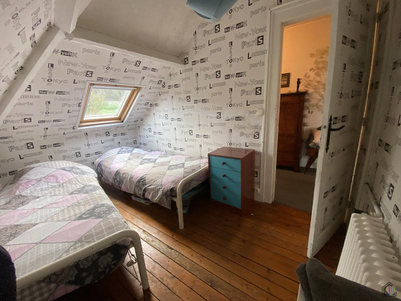 Maison - 105 m² - 5 pièces