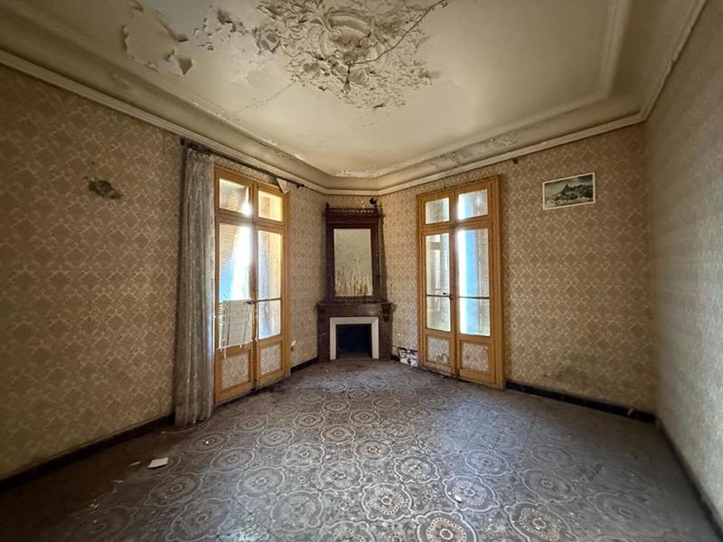 Immeuble - 900 m² - 25 pièces