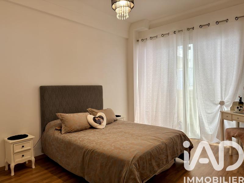 Appartement - 82 m² - 3 pièces